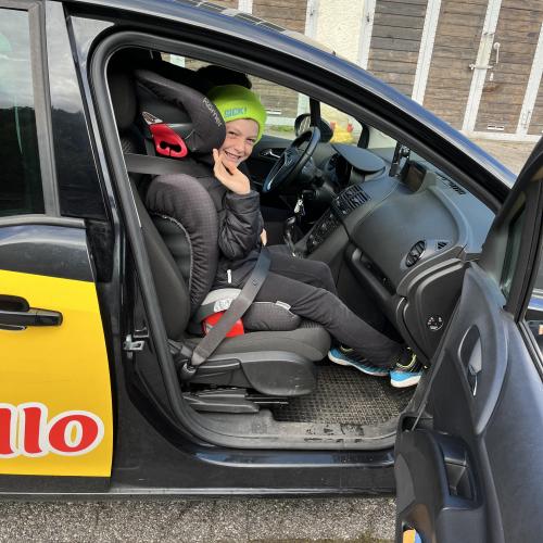Auto 8