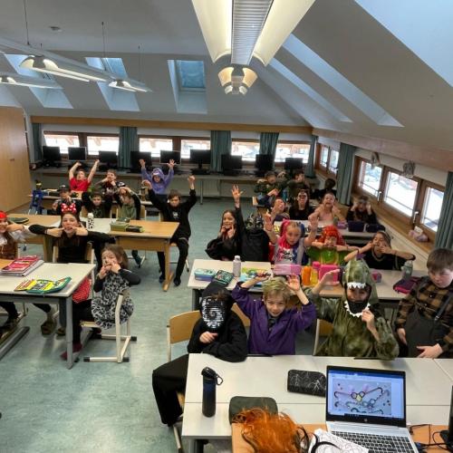 Verkleidete Kinder am Faschingsdienstag