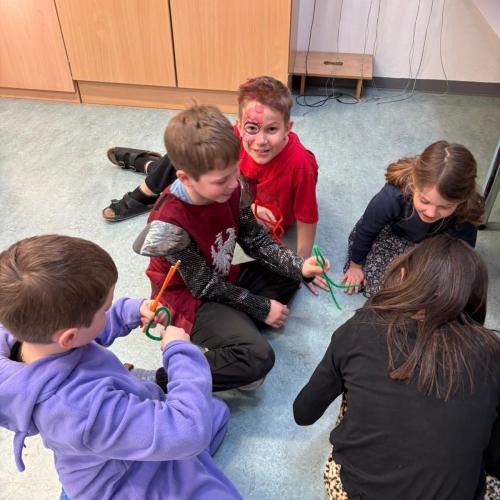 Verkleidete Kinder am Faschingsdienstag