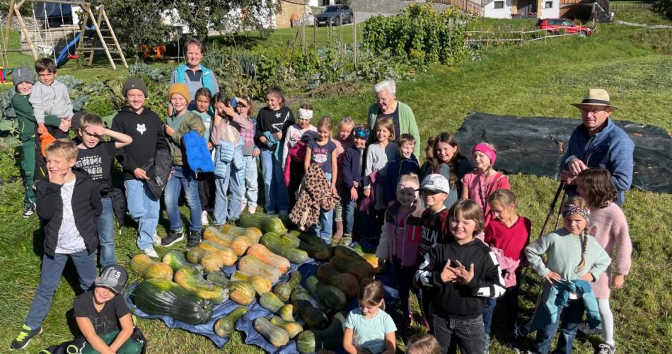 Gruppenbild Kürbisernte